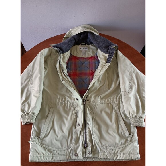 LL Bean Women's Coat Medium Hooded Parka Green Flannel Cotton Insulated - Picture 1 of 13